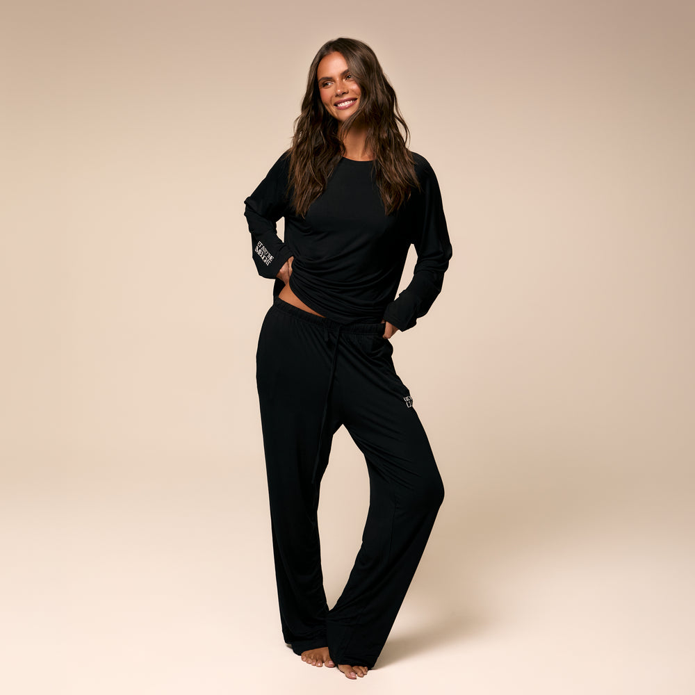 Ultra Soft Bamboo Tanning Pajamas in Black #black